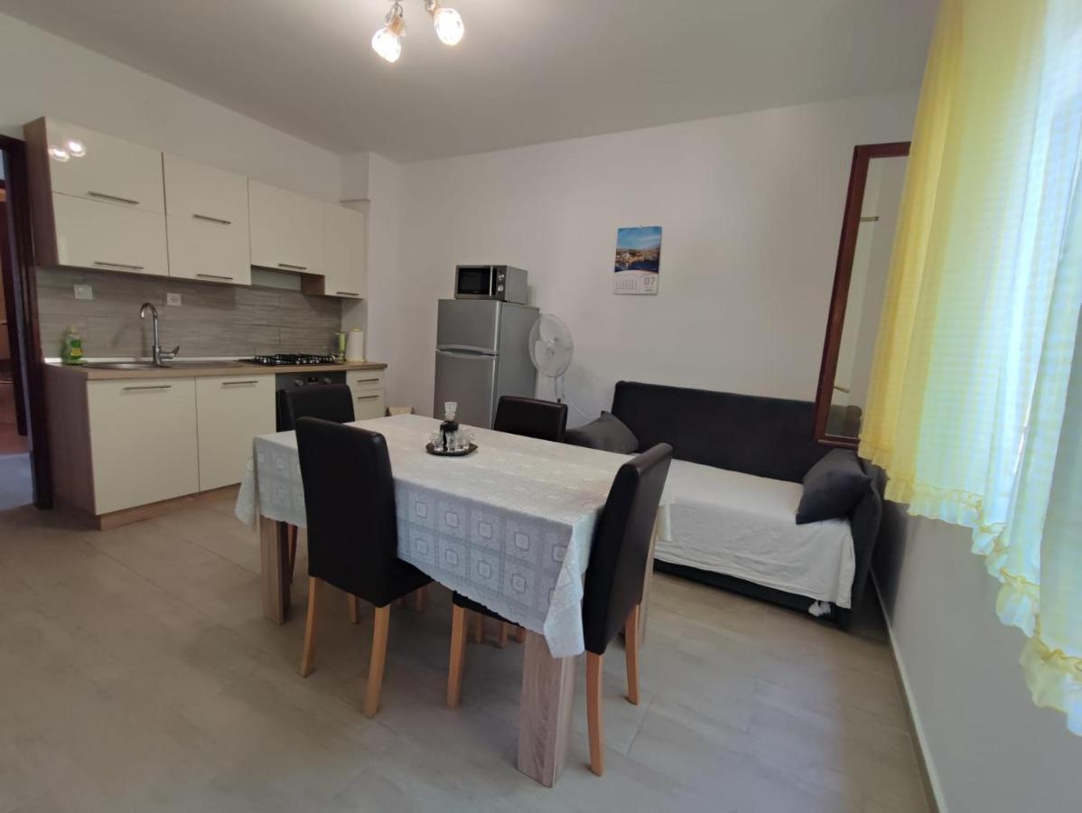 Apartment Marta ยาบลานัก ภายนอก รูปภาพ